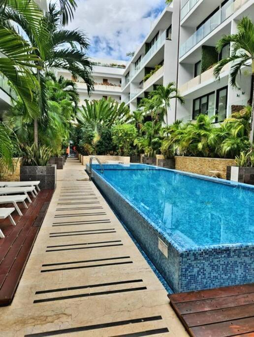 Stunning 1 Bdrm Condo Gym-Pool 10 Min To The Beach & Quinta Av Плайя-дель-Кармен Екстер'єр фото