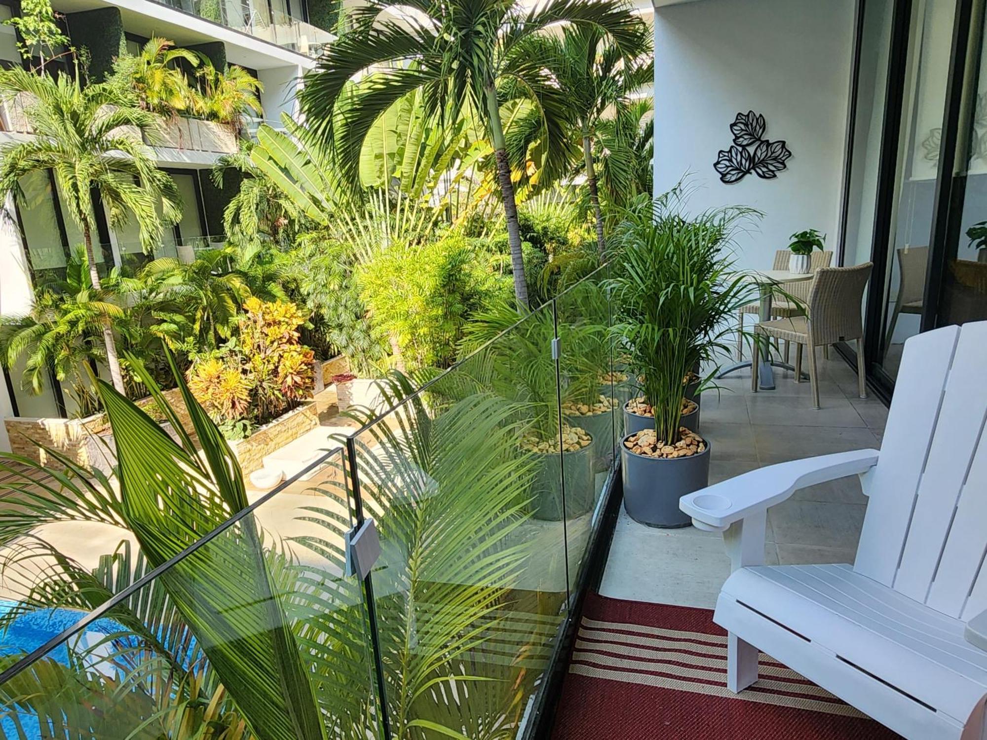 Stunning 1 Bdrm Condo Gym-Pool 10 Min To The Beach & Quinta Av Плайя-дель-Кармен Екстер'єр фото